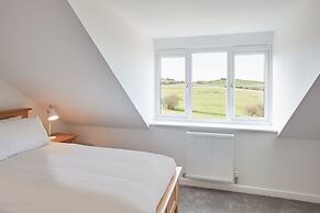 Host Stay Highfield House