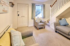 Host Stay Richemont Cottage