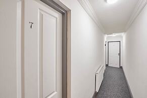Host Stay Apartment 2 Clarendon