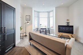 Host Stay Seaview Retreat