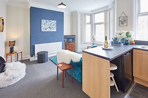 Host Stay Rockpool