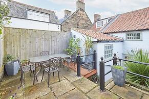 Host Stay Spring Cottage