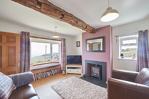Host Stay Fairview House