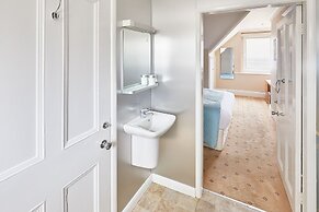 Host Stay Sea View 44