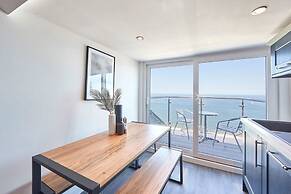Host Stay Penthouse Pier View