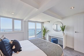 Host Stay Penthouse Pier View