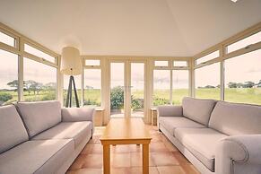 Host Stay Cheviot View