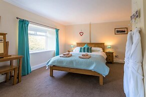 Host Stay No 4 Daisy Cottage