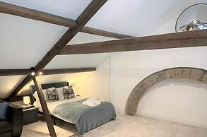 Host Stay The Old Workhouse