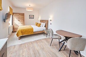 Host Stay Studio Pod 2