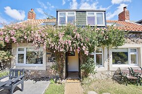 Host Stay Eden Cottage