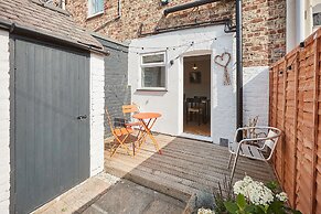 Host Stay The Railman s House