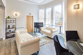 Host Stay Three Bays
