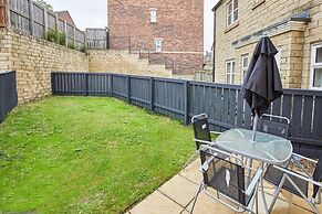 Host Stay Aynsley Mews