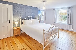 Host Stay Kenmore