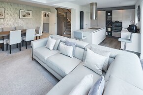 Host Stay Benton Road