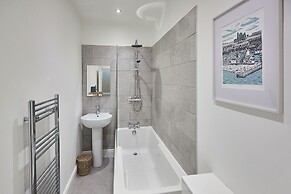 Host Stay Silver Beach