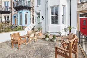 Host Stay Silver Beach