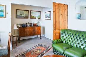 Host Stay Freshwater River View