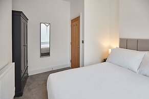 Host Stay Apartment 1 High Street