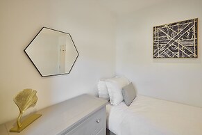 Host Stay Beach Pad