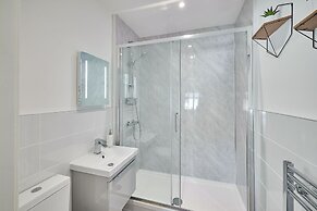 Host Stay Beach Pad