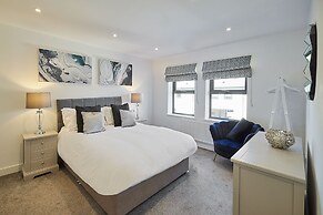 Host Stay Beach Pad