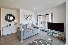 Host Stay Beach Pad