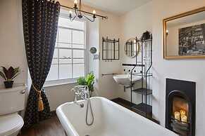 Host Stay Beckside