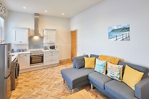 Host Stay 2 Maritime Apartments