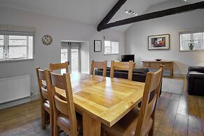 Host Stay Derwent