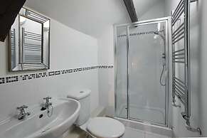 Host Stay Derwent