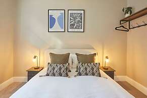 Host Stay Castle View