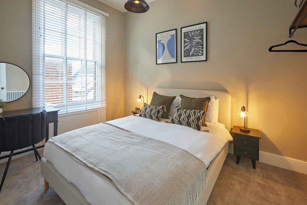Host Stay Castle View