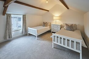 Host Stay The Hay Loft