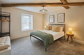 Host Stay Stay House