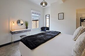 Host Stay Darcey House