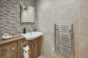 Host Stay Riverrun