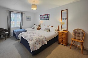 Host Stay Riverrun