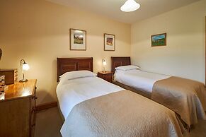 Host Stay The Granary