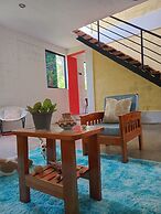 M&K House