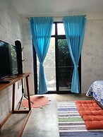 M&K House