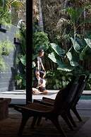 Black Villas Canggu Beach by OXO