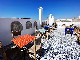 Riad Al Manara