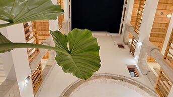 Riad Al Manara