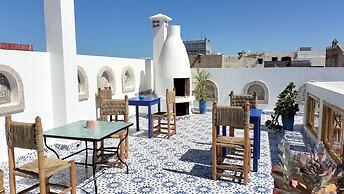 Riad Al Manara
