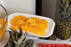 Luciana Hotel by FHM