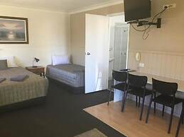 Charleville Waltzing Matilda Motor Inn