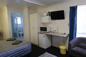 Charleville Waltzing Matilda Motor Inn