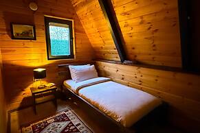 Teona Kartepe Bungalov